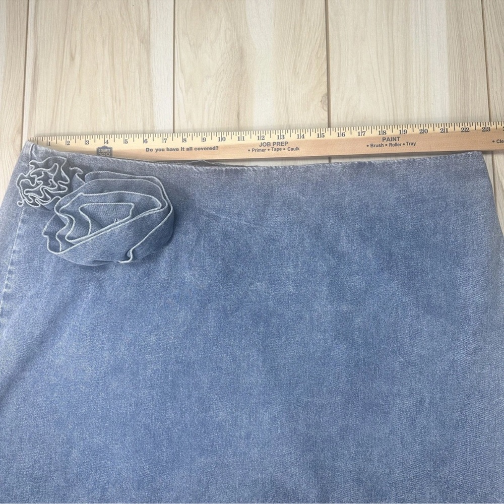 NWT Future Collective Rose Denim Skirt‎ Size 2X - Picture 7 of 9